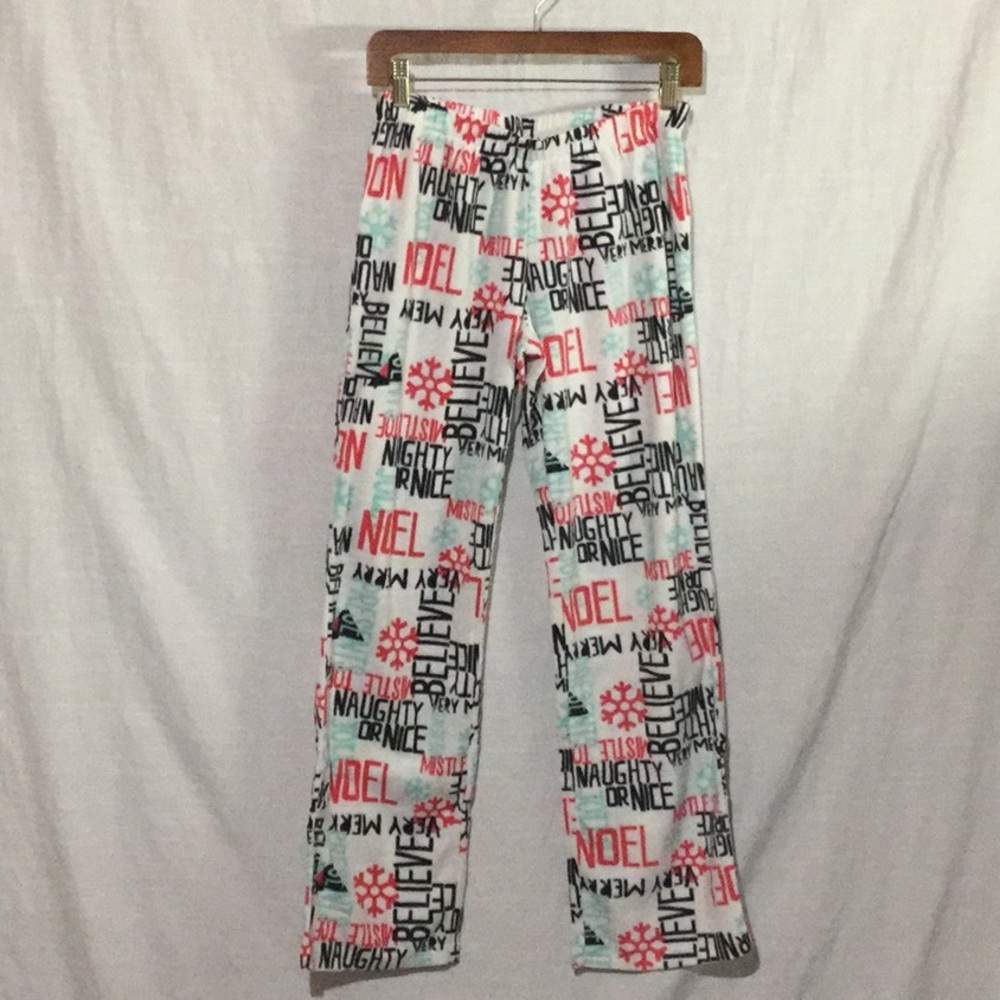 Holiday Fleece Sleep Pants w/Matching Bag